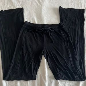 urban outfitters lounge pants